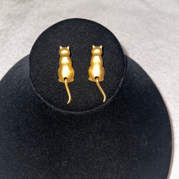 Cat Dancing Tail Earrings - Picture 1 of 5